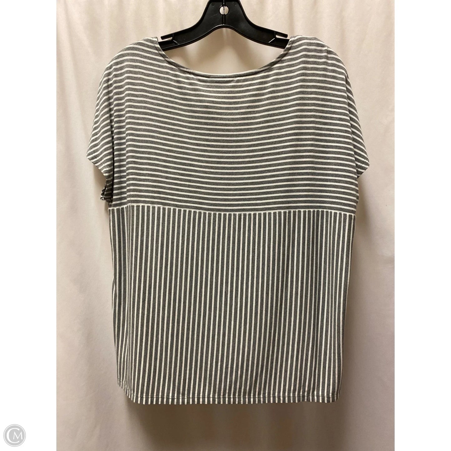 Top Short Sleeve By Tahari In Grey, Size: L