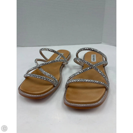 Sandals Flats By Steve Madden In Silver, Size: 10