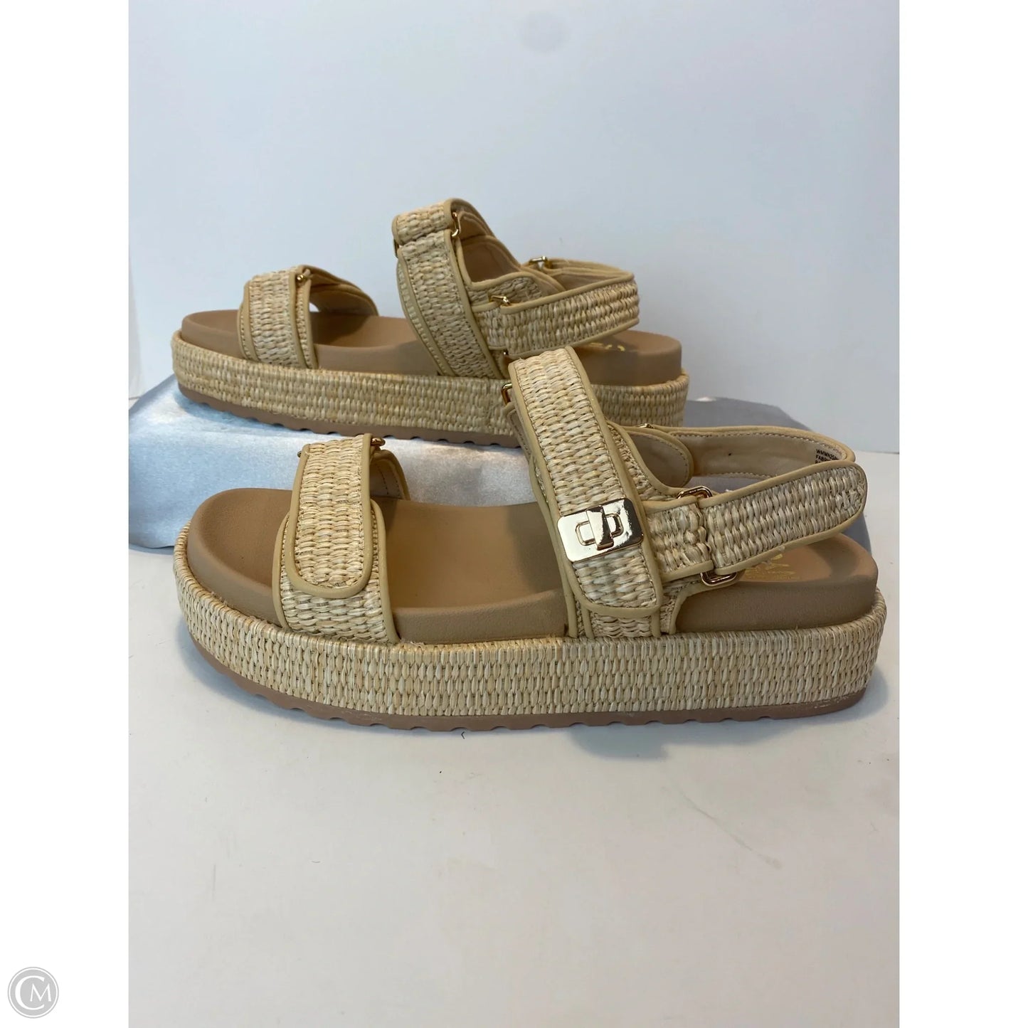 Sandals Flats By Madden Nyc In Cream, Size: 10