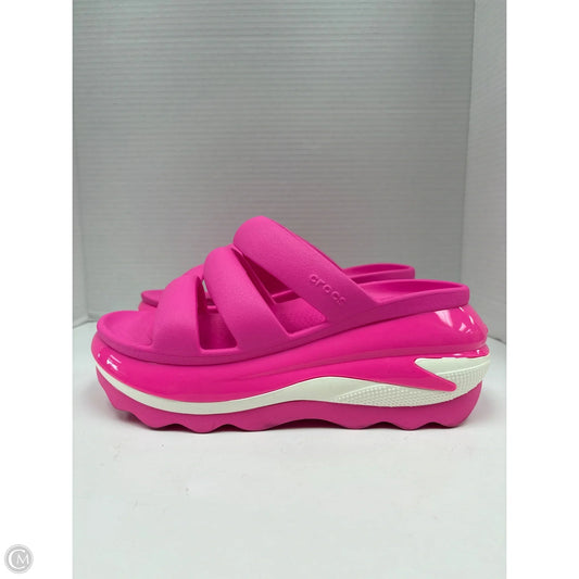 Sandals Heels Platform By Crocs In Pink, Size: 7