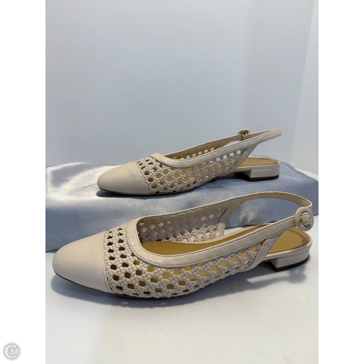 Sandals Flats By J. Crew In Cream, Size: 9