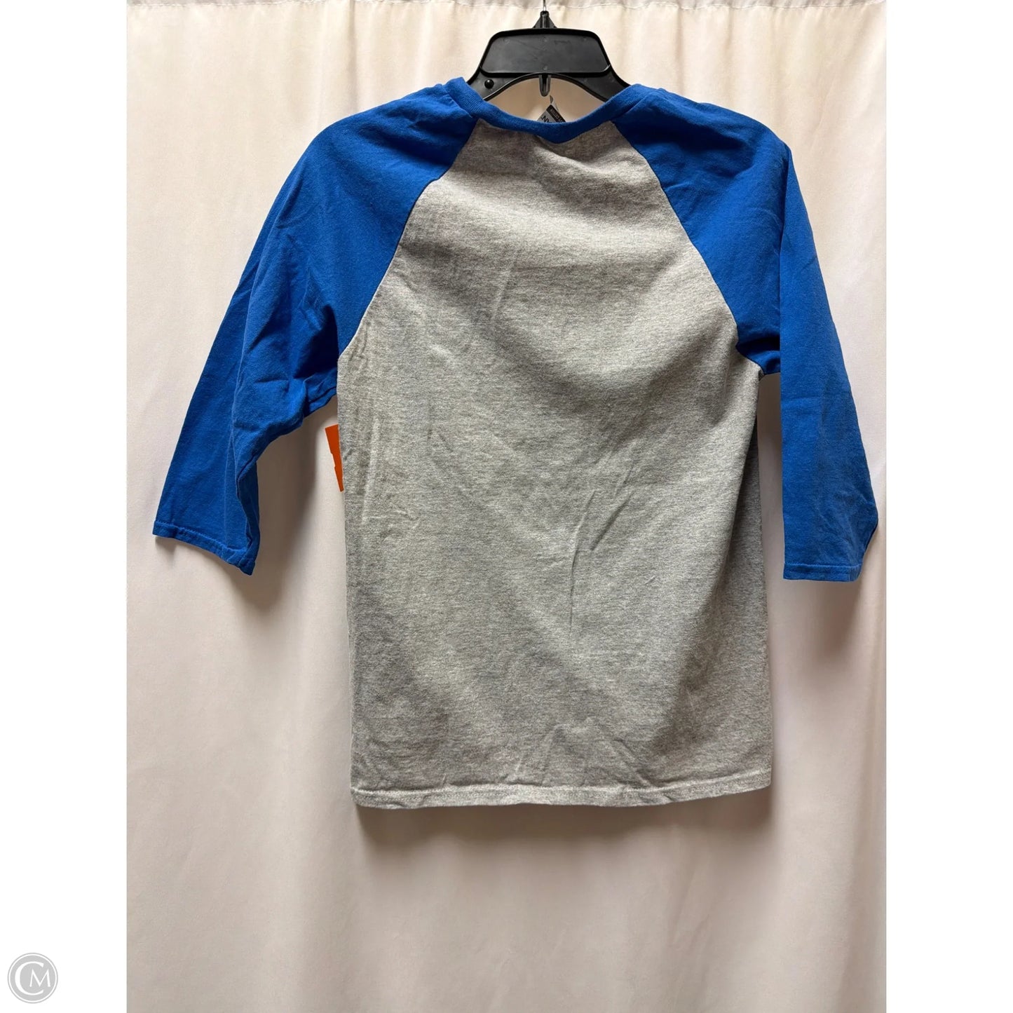 Top 3/4 Sleeve By Gildan In Grey, Size: S