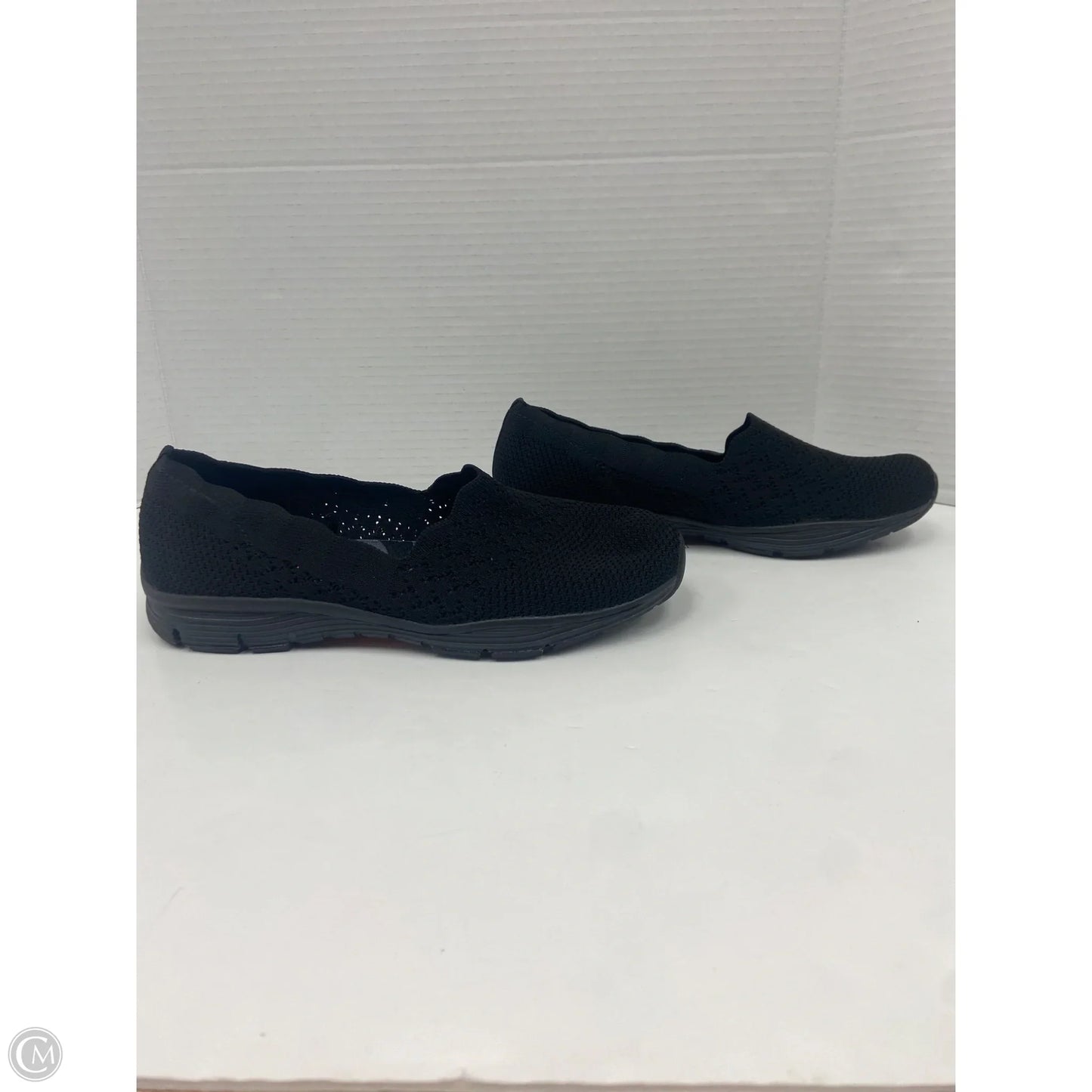 Shoes Sneakers By Skechers In Black, Size: 8