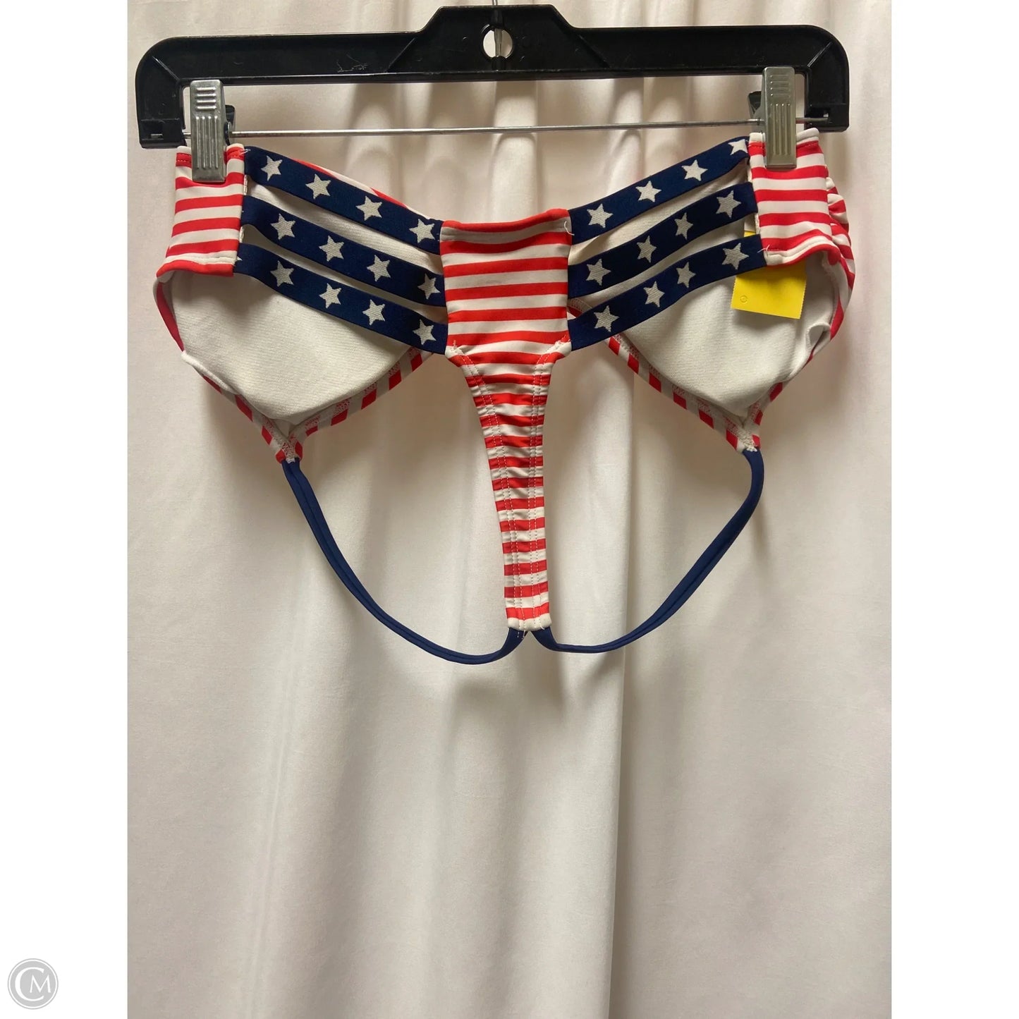 Swimsuit Top By Xhilaration In Blue & Red & White, Size: M