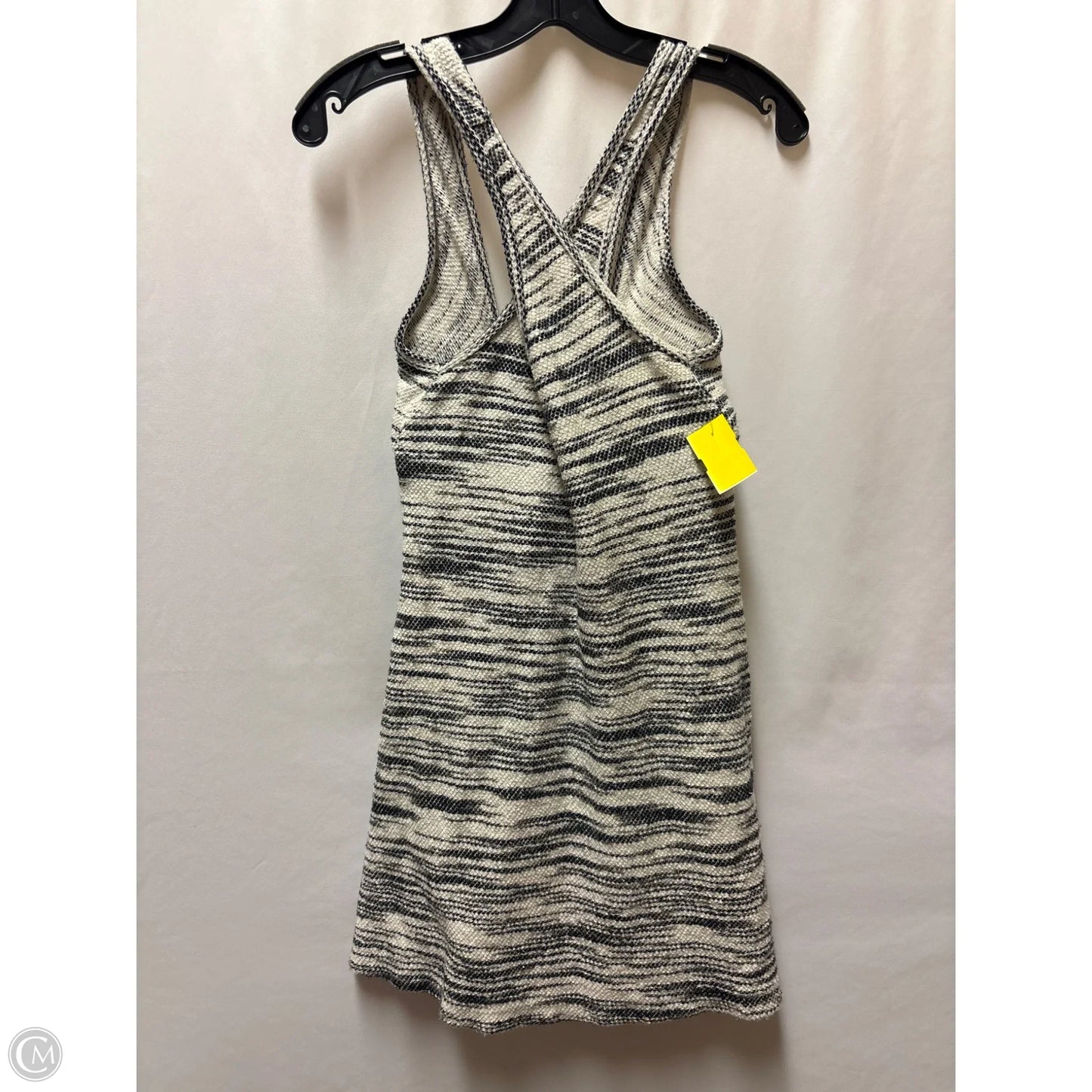 Dress Casual Short By Clothes Mentor In Grey, Size: S