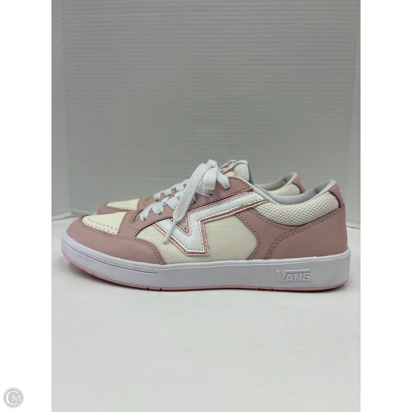 Shoes Athletic By Vans In Pink, Size: 9.5