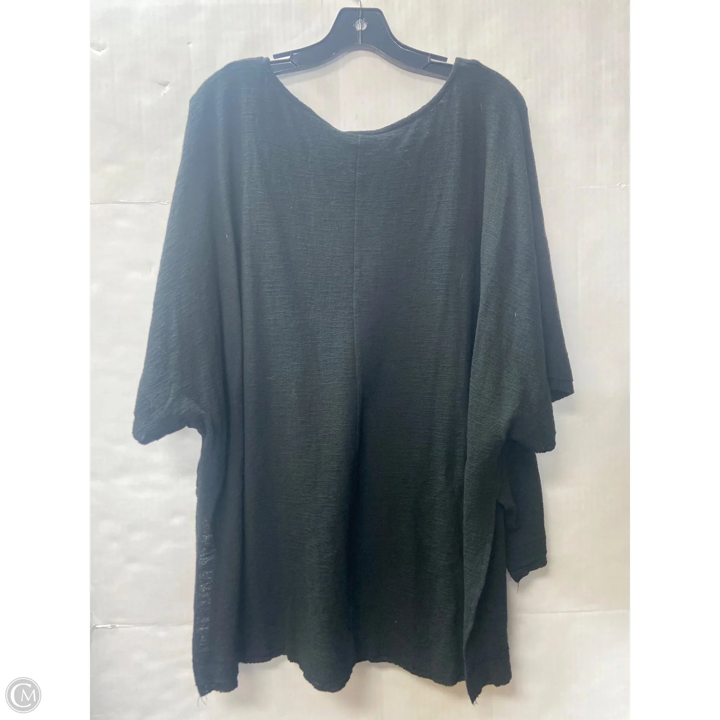Top Short Sleeve By Umgee In Black, Size: M