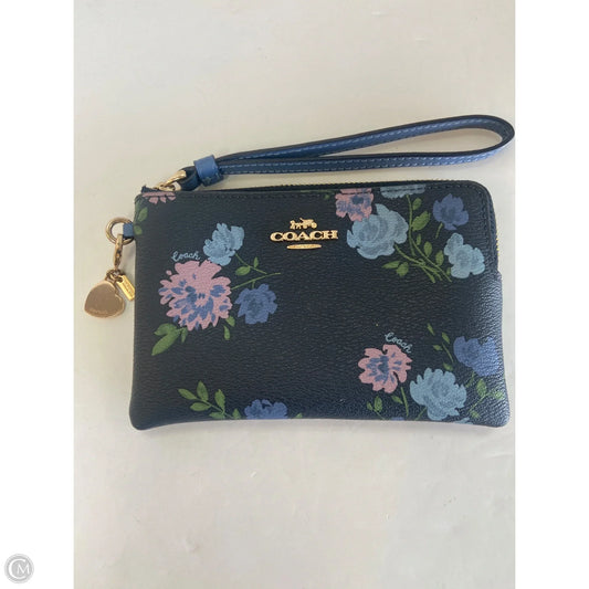 Wristlet Designer By Coach, Size: Medium