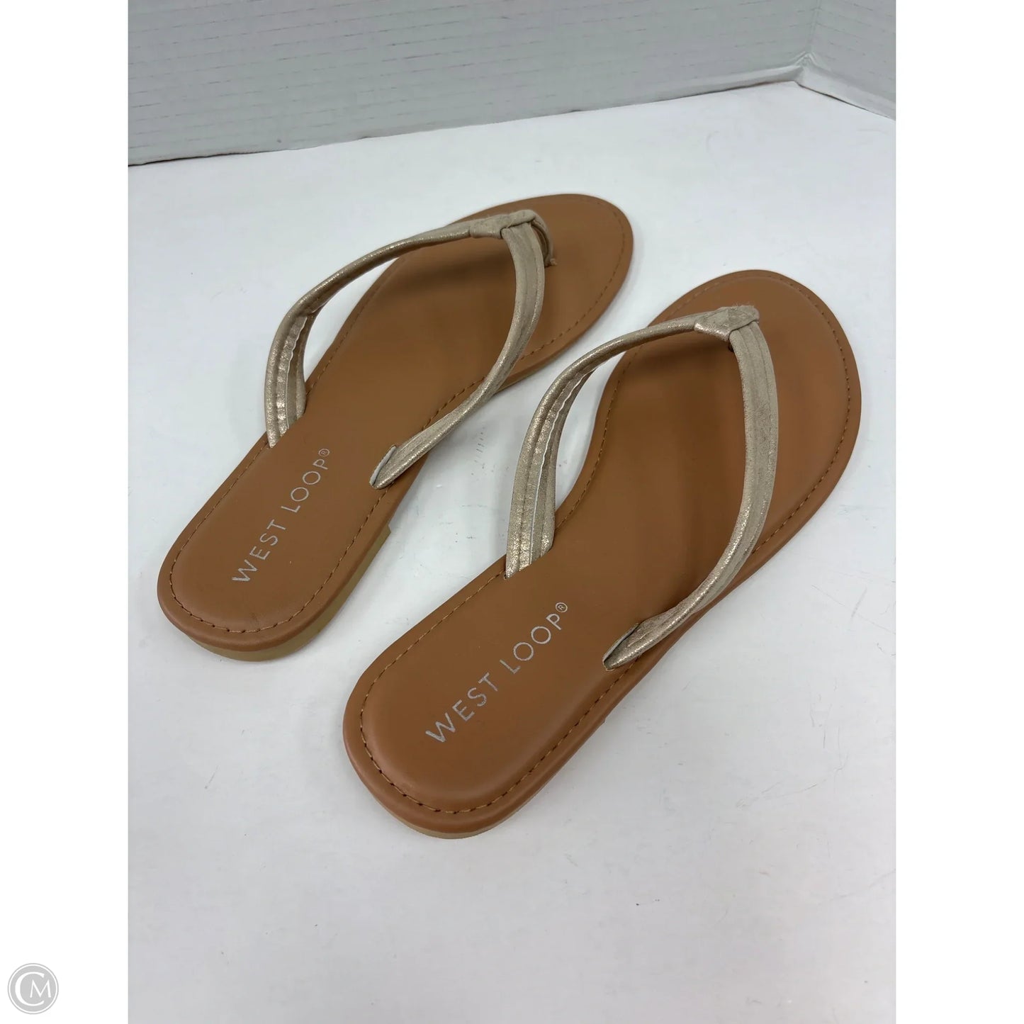 Sandals Flats By West Loop In Gold, Size: 7