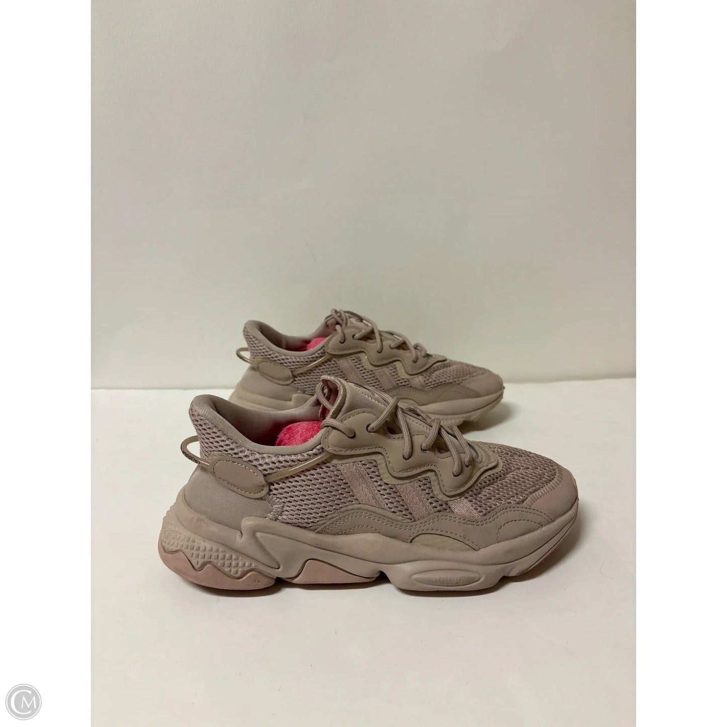 Shoes Athletic By Adidas In Mauve, Size: 6