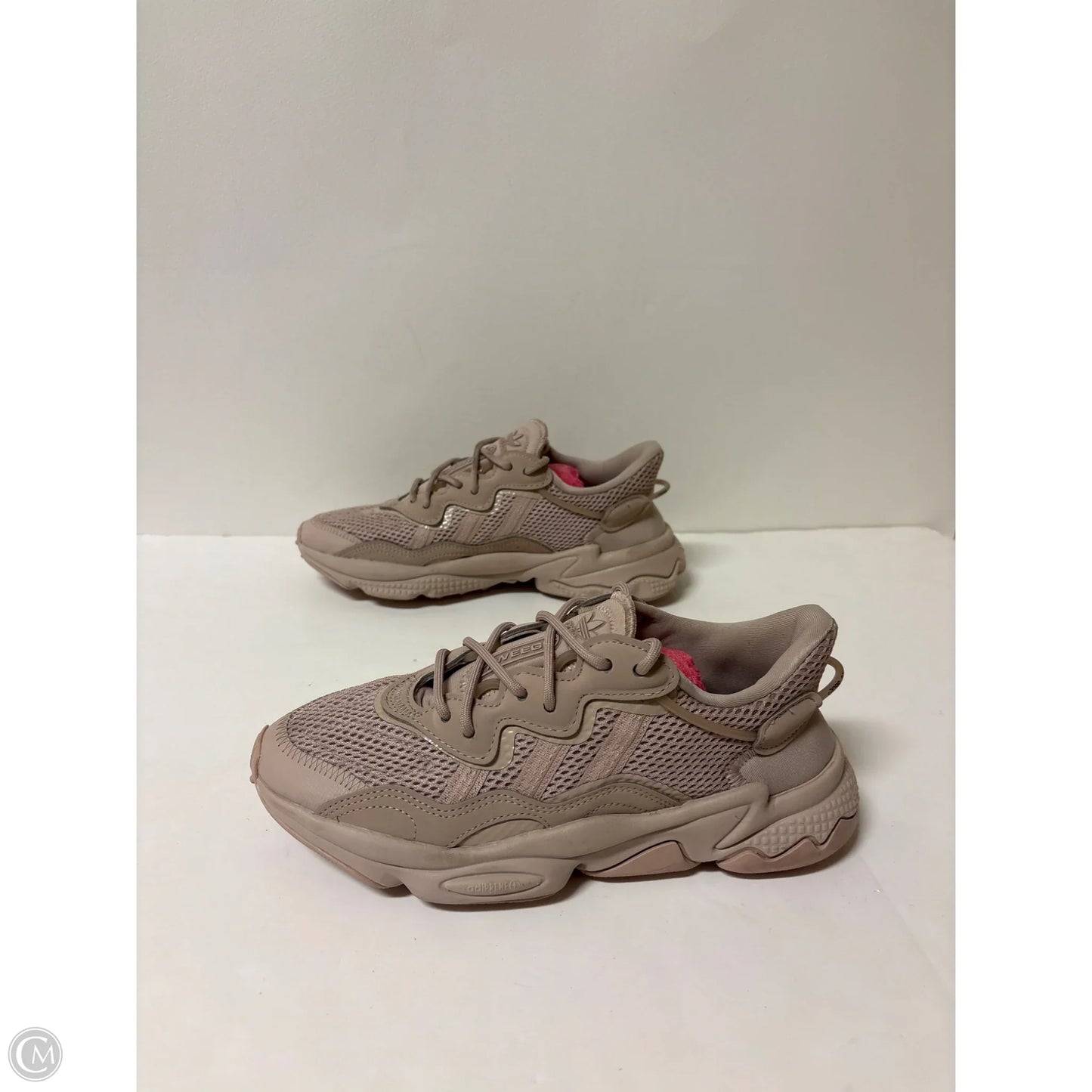 Shoes Athletic By Adidas In Mauve, Size: 6