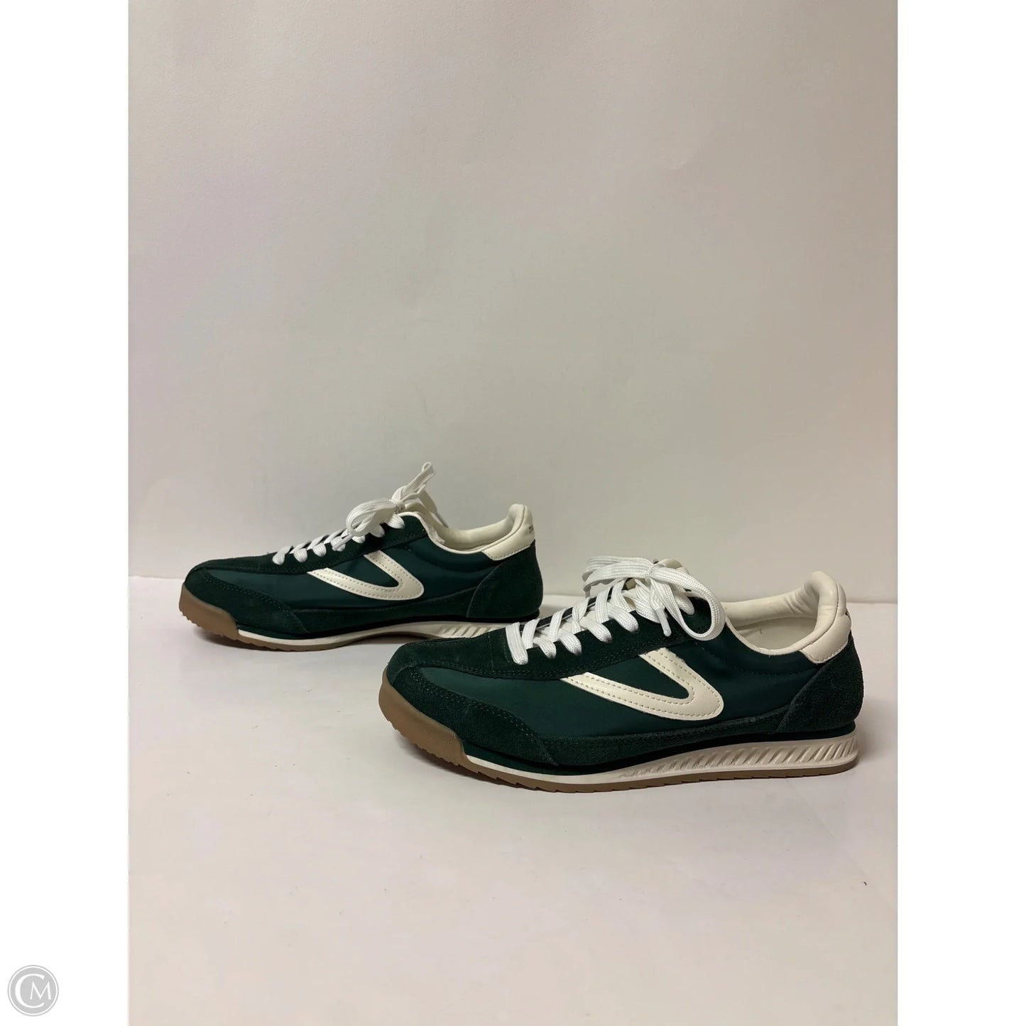 Shoes Sneakers By Tretorn In Green, Size: 8