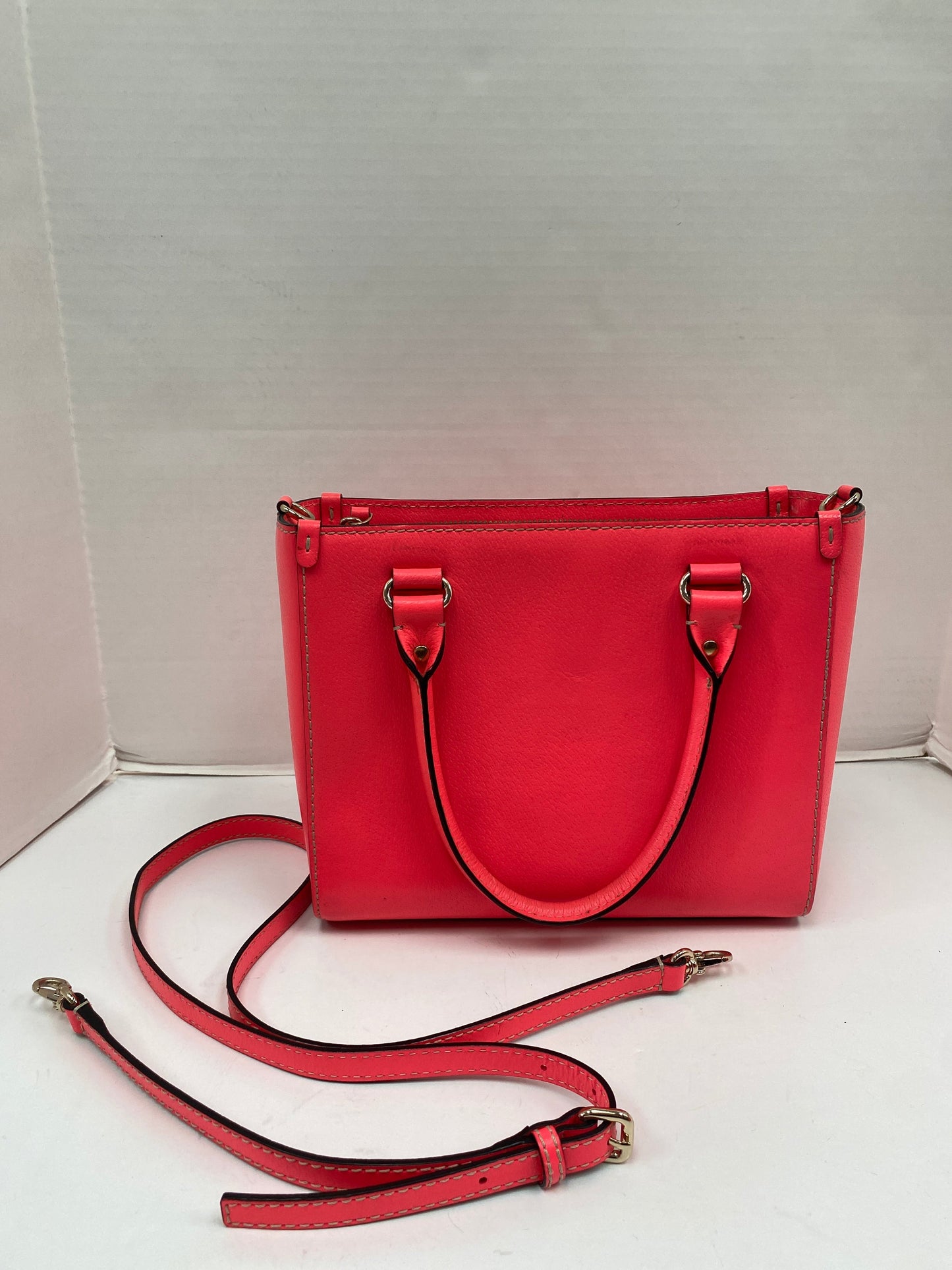 Crossbody Designer By Kate Spade, Size: Medium