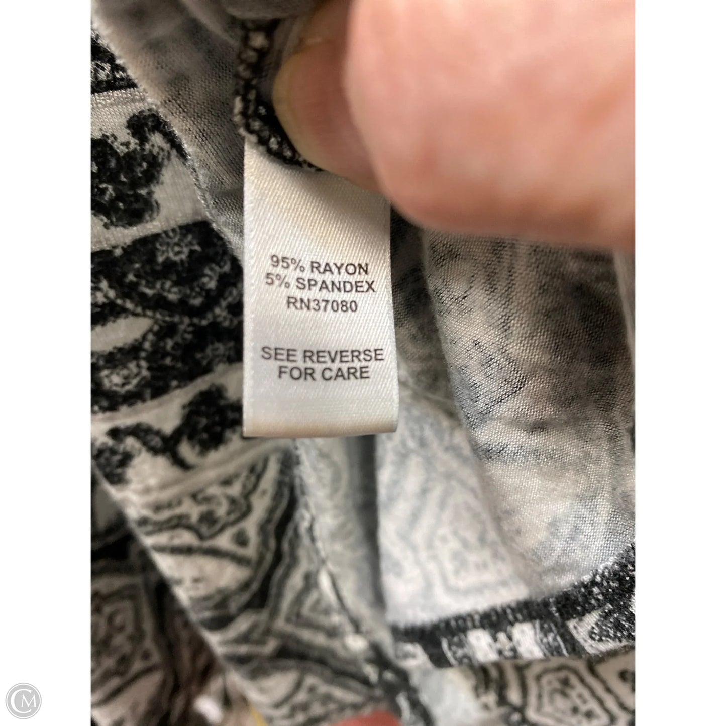 Top Short Sleeve By Cato In Black, Size: Xl