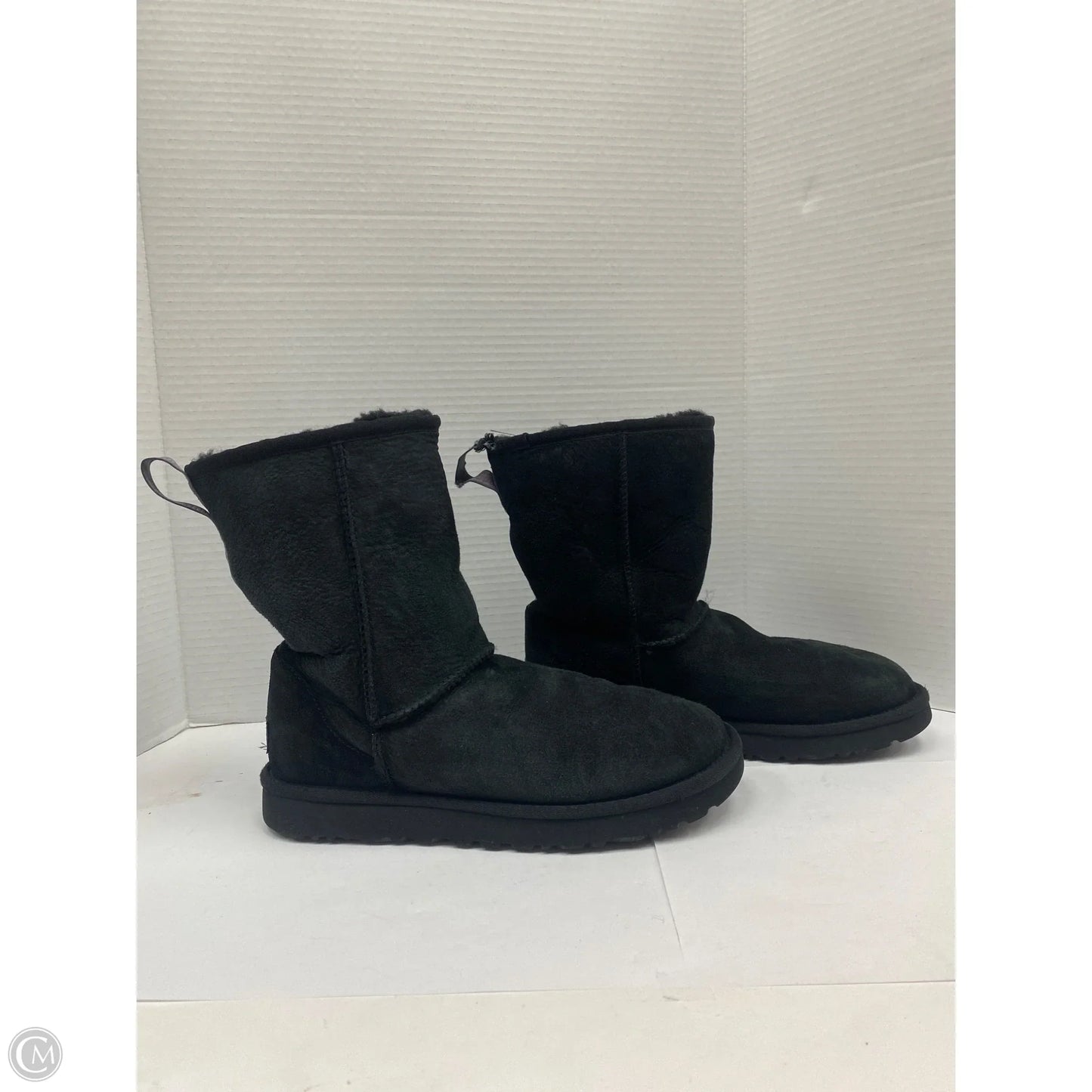 Boots Designer By Ugg In Black, Size: 8