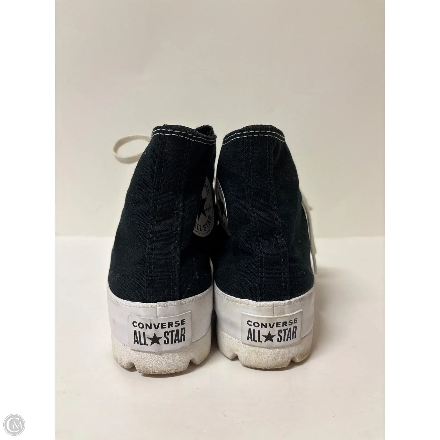 Shoes Sneakers By Converse In Black & White, Size: 10