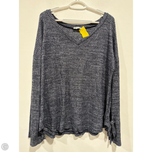 Top Long Sleeve By Clothes Mentor In Navy, Size: M