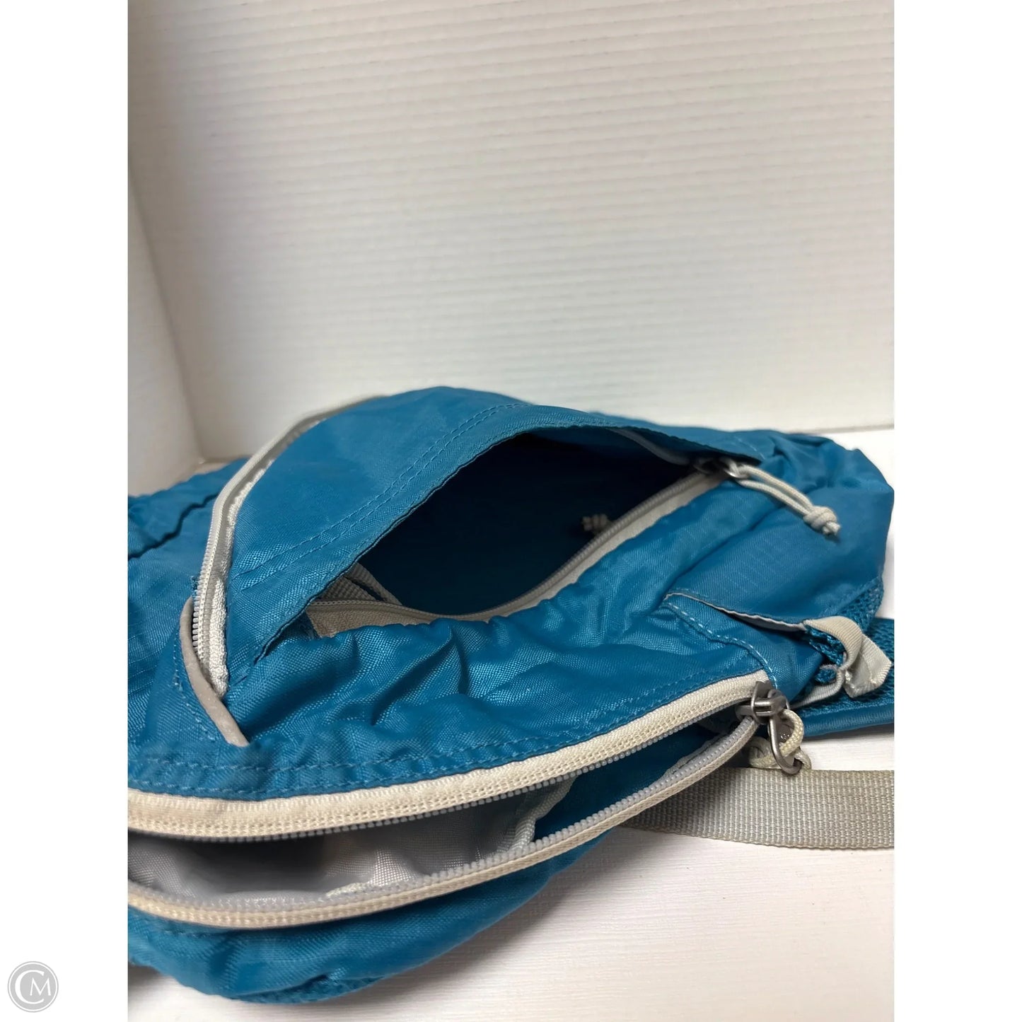 Handbag By Eddie Bauer, Size: Medium