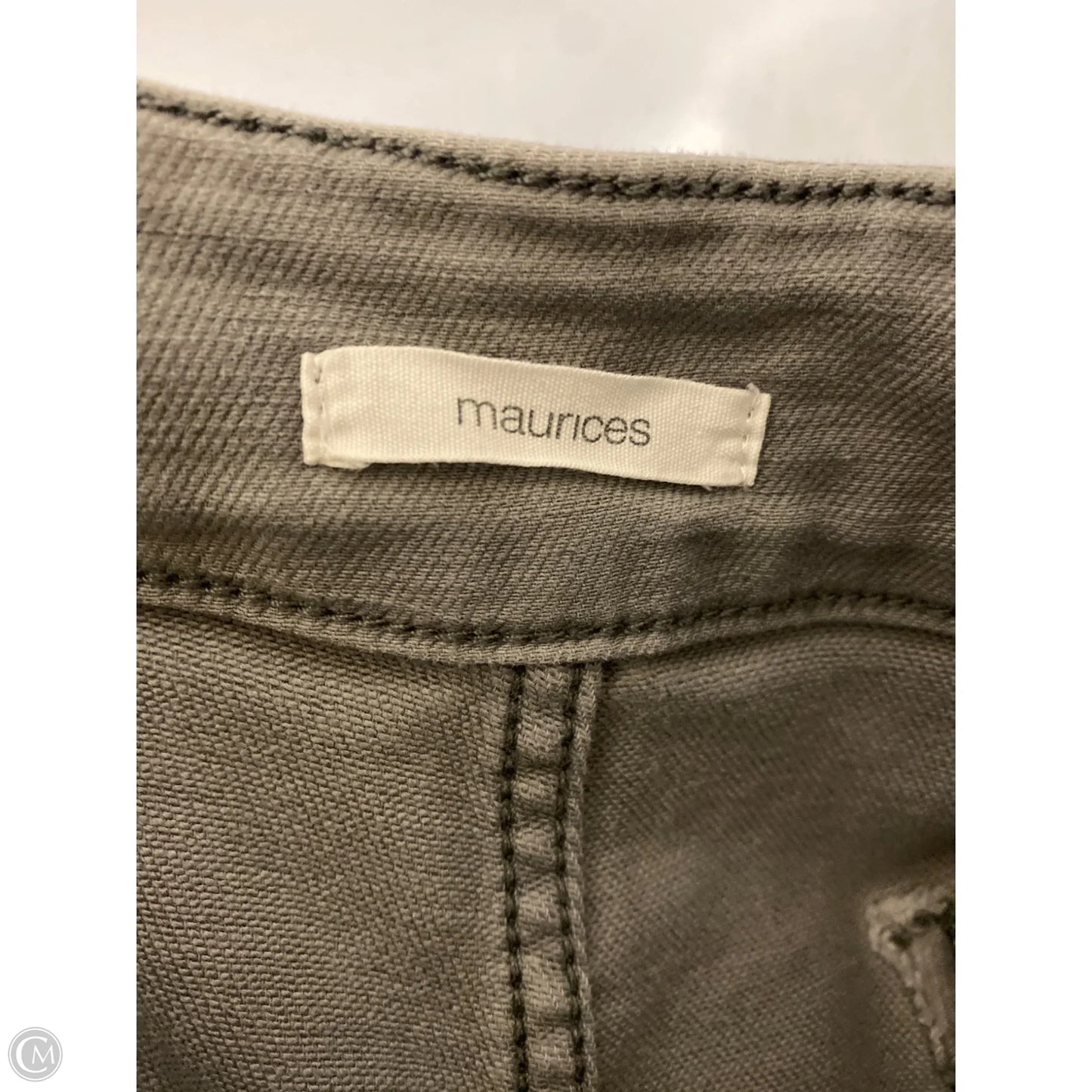 Capris By Maurices In Grey, Size: 16