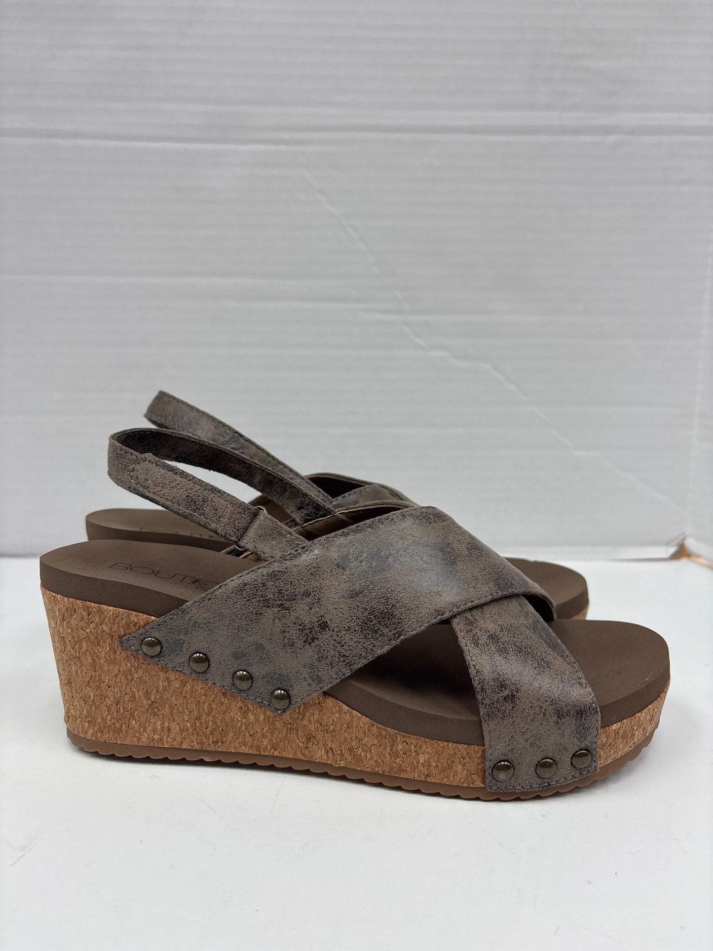 Sandals Flats By Corkys In Brown, Size: 10