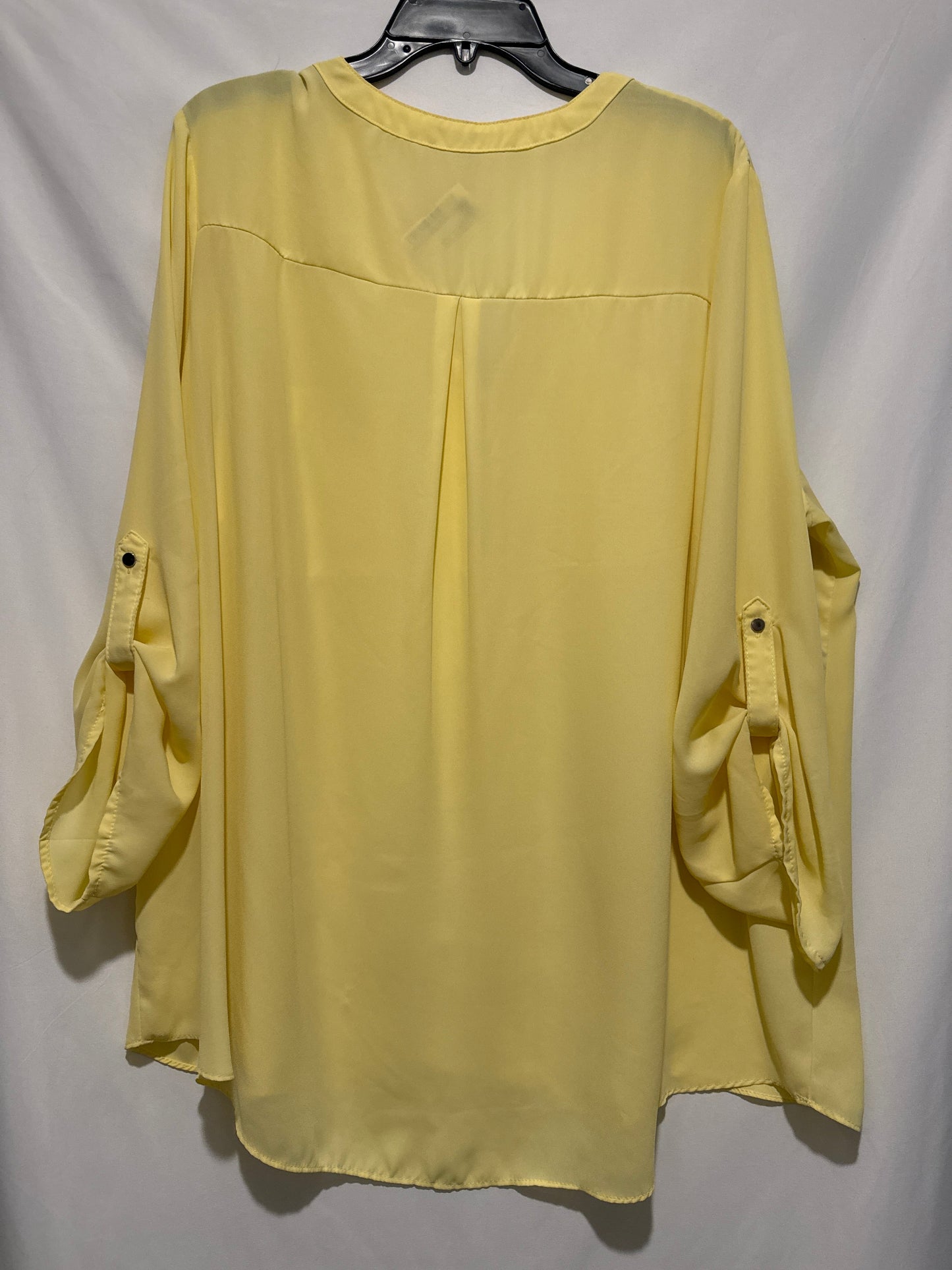 Top Long Sleeve By Old Navy In Yellow, Size: 3x