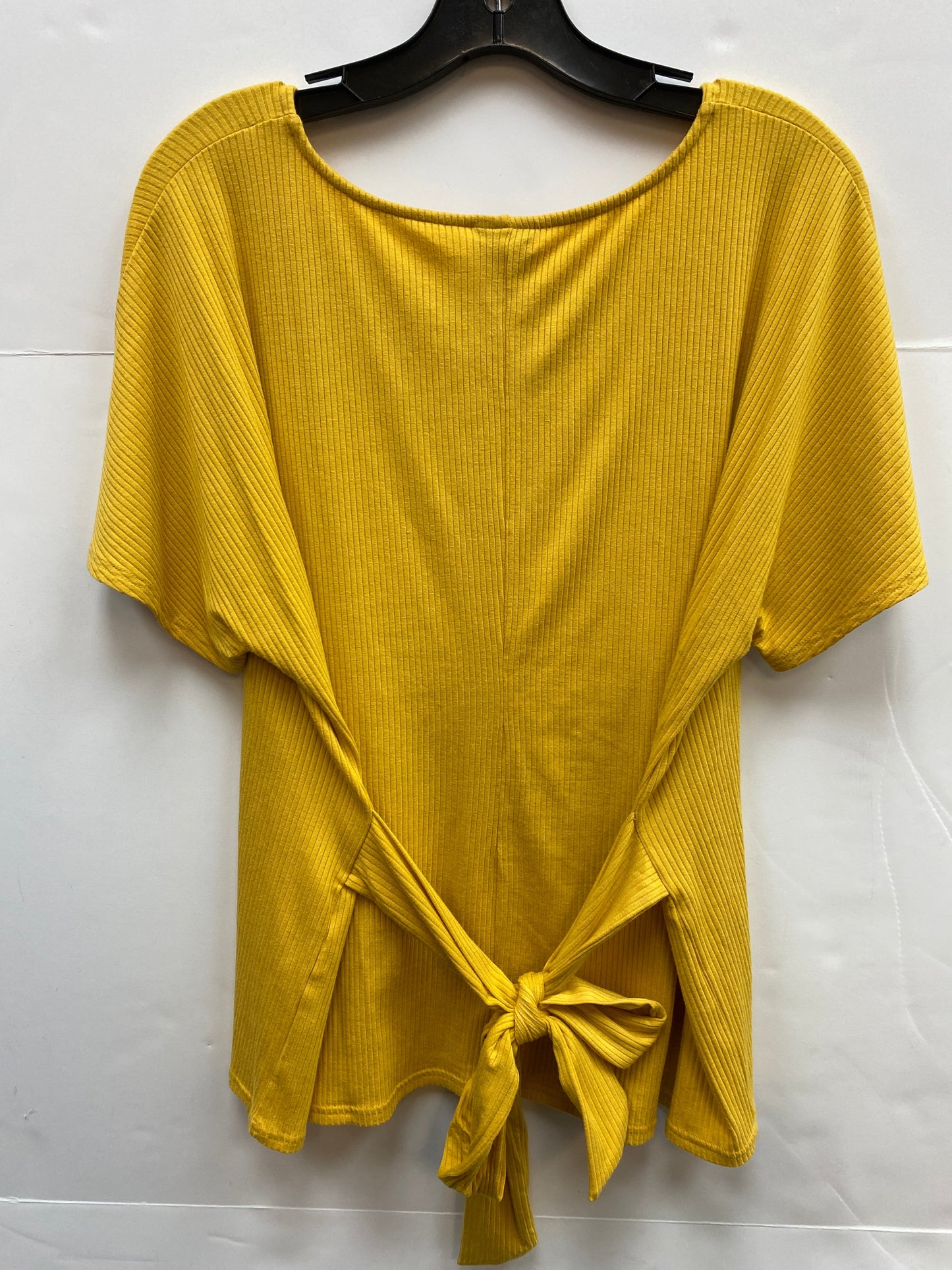 Top Short Sleeve By Worthington  Size: Petite   Xl