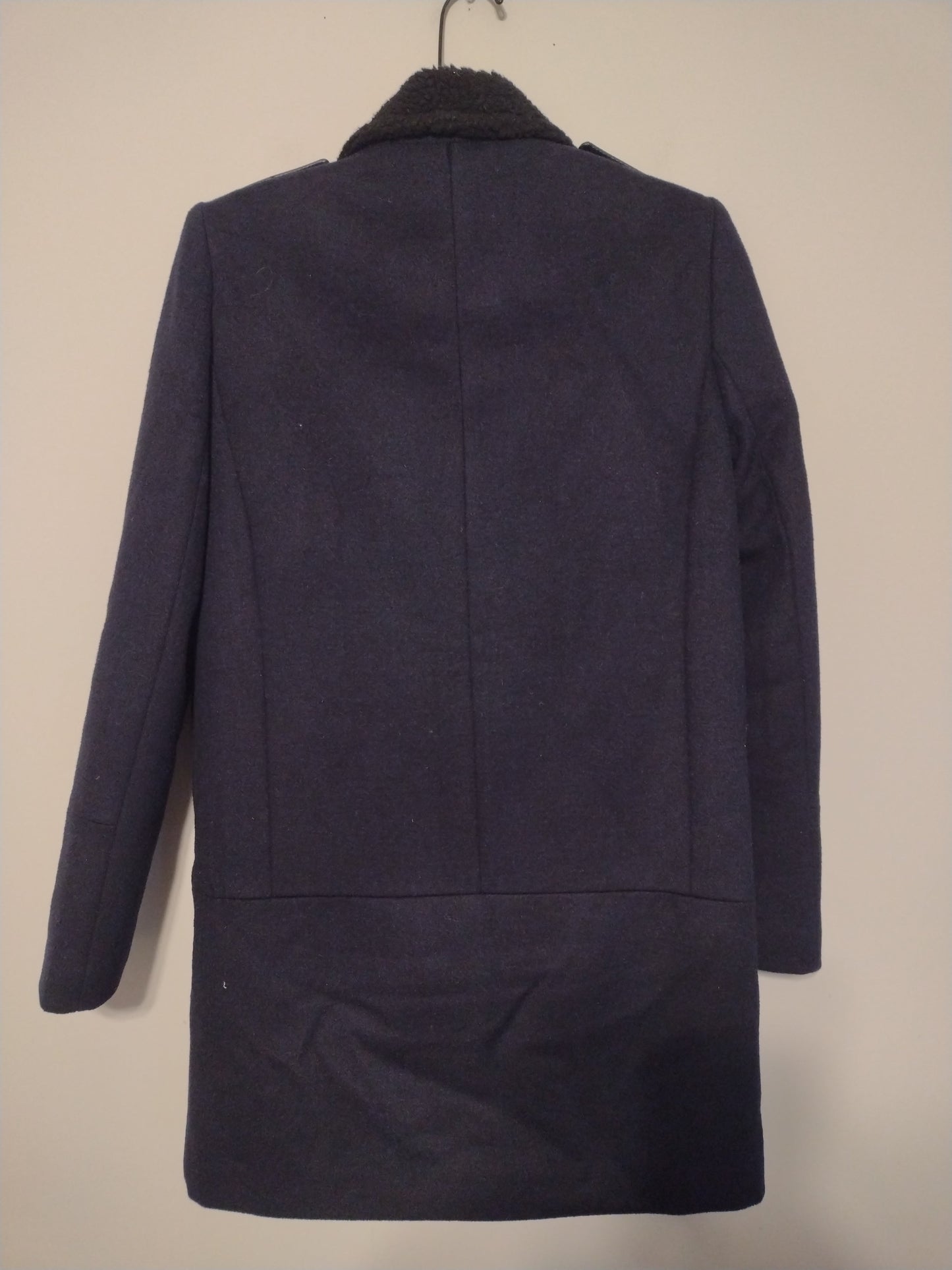 Coat Trenchcoat By Clothes Mentor  Size: S