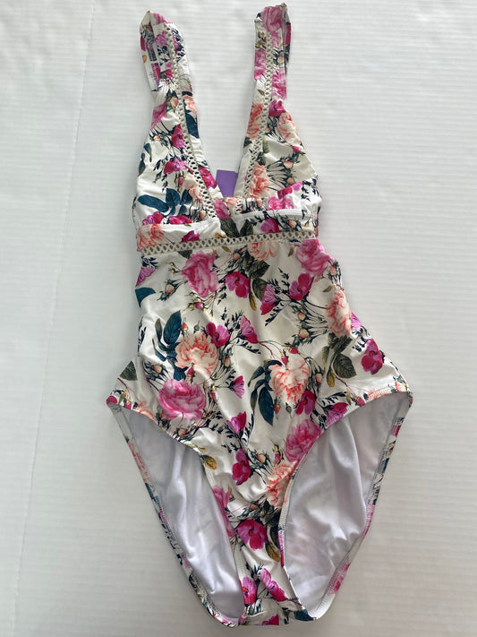 Swimsuit By Clothes Mentor  Size: M