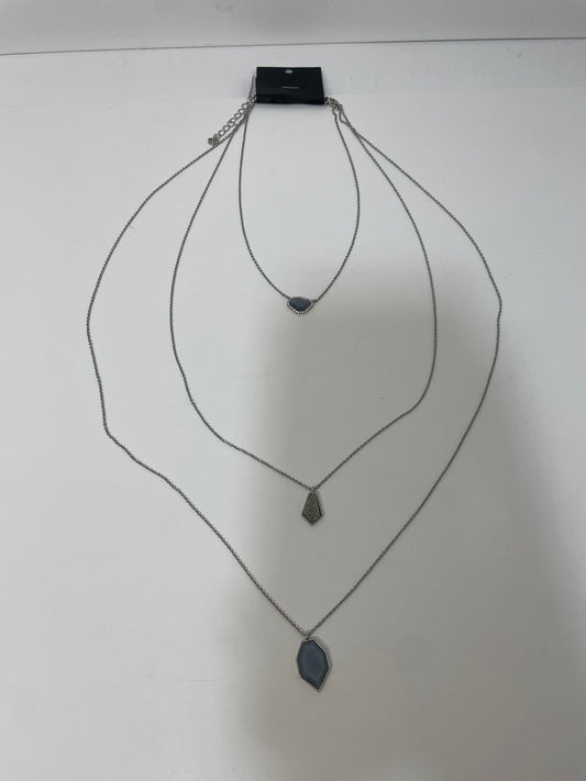 Necklace Layered Cmf