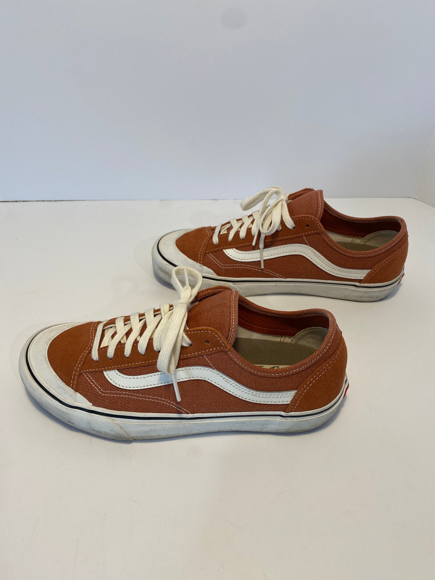 Brown Shoes Sneakers Vans, Size 10