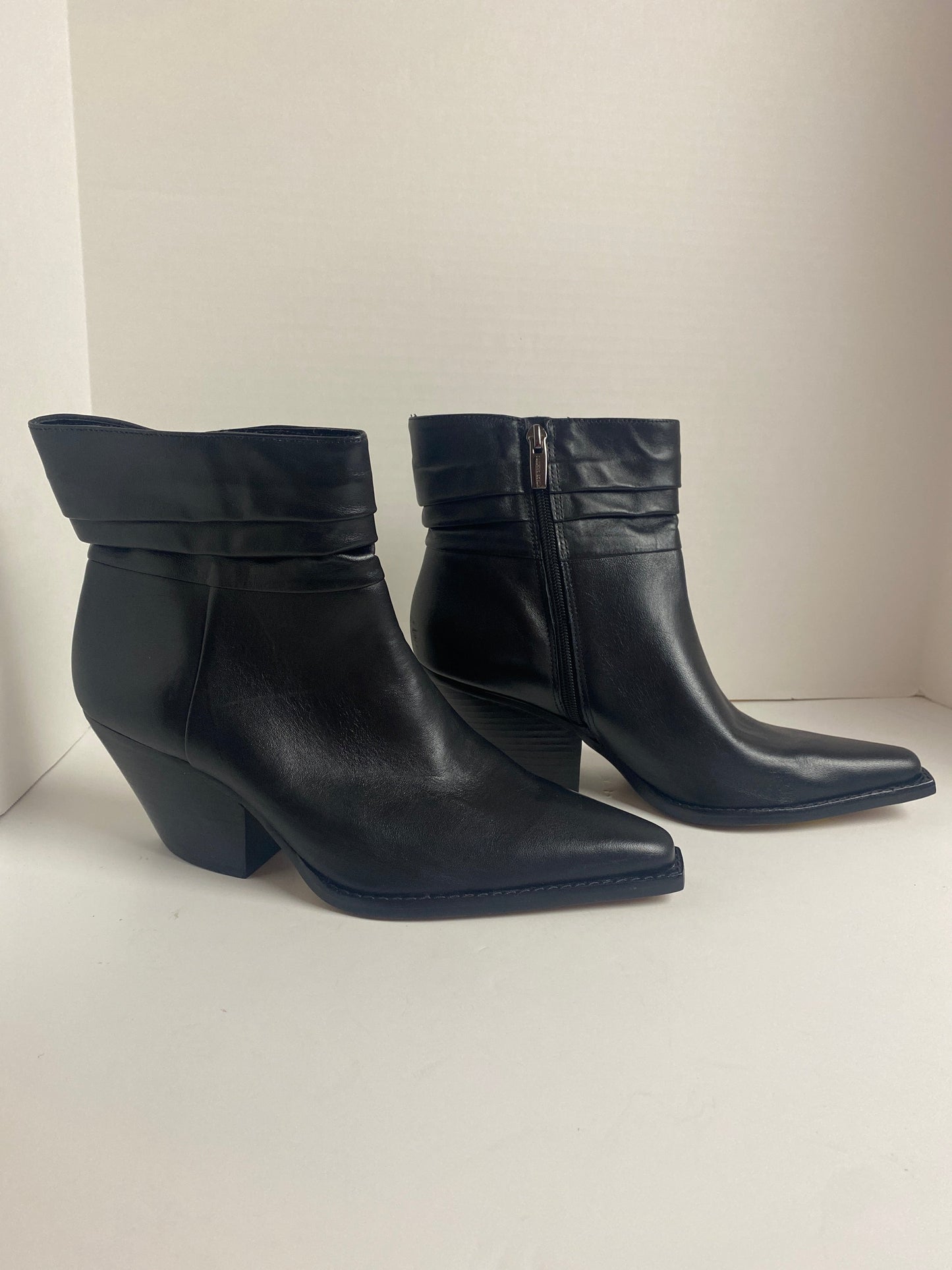 Boots Ankle Heels By Vince Camuto In Black, Size: 8.5