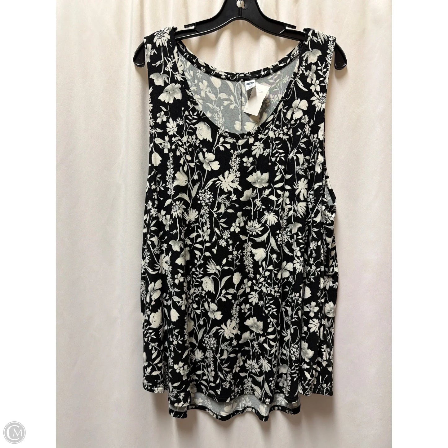 Tank Top By Old Navy In Black & White, Size: Xxl