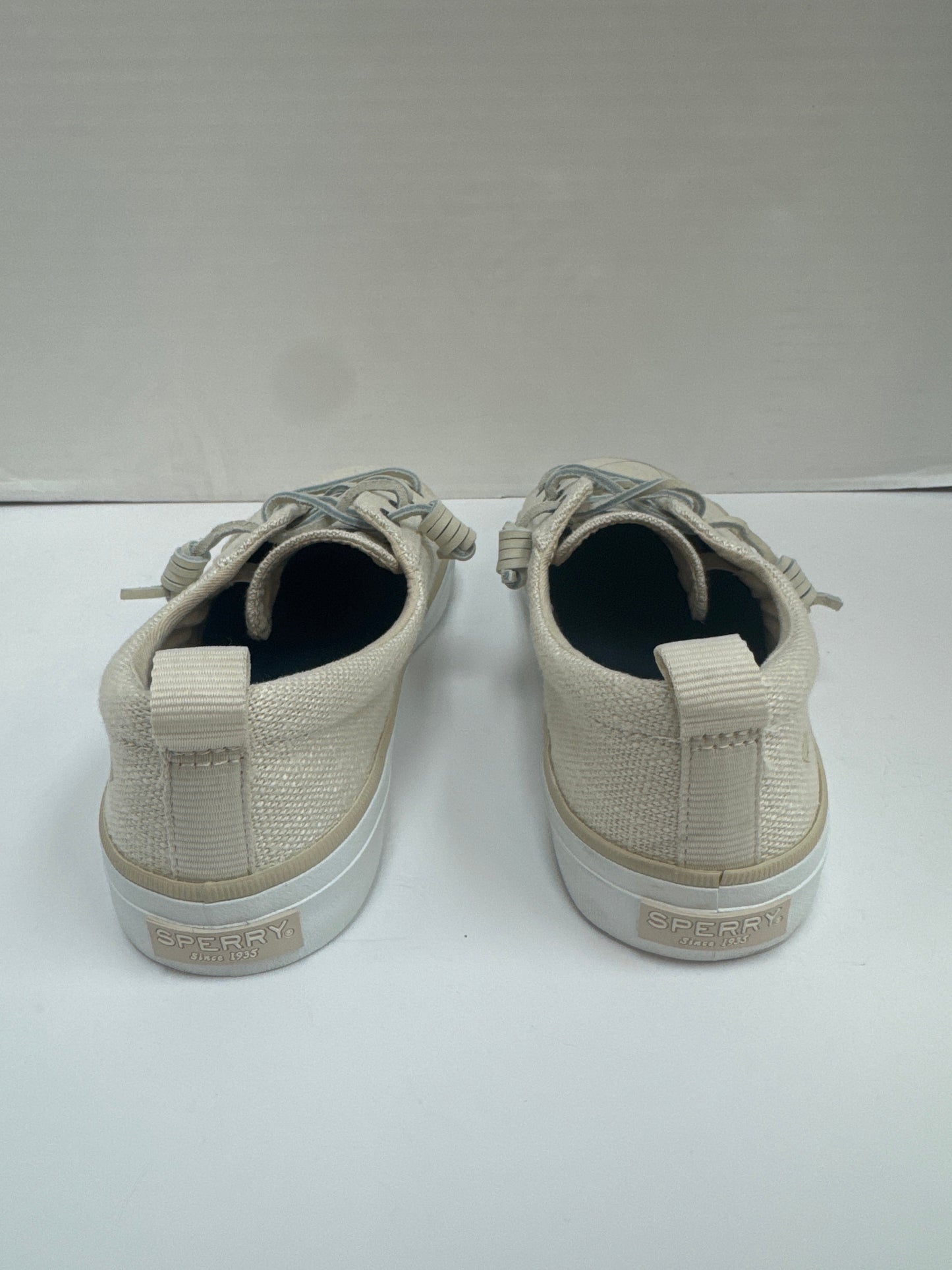 Shoes Sneakers By Skechers In Beige, Size: 8.5