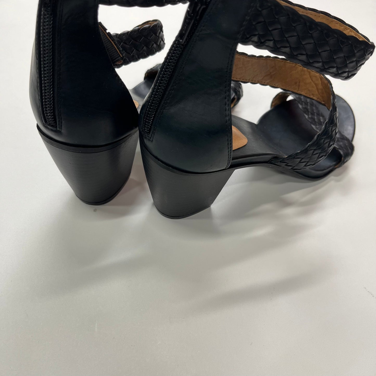 Shoes Heels Block By White Mountain  Size: 10