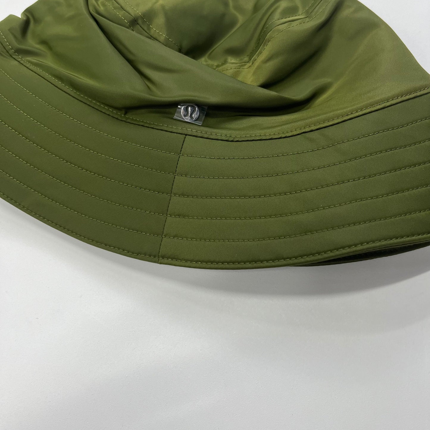 Hat Bucket Lululemon NWT