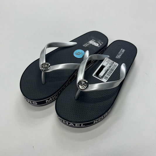 Silver Sandals Flip Flops Michael Kors, Size 6