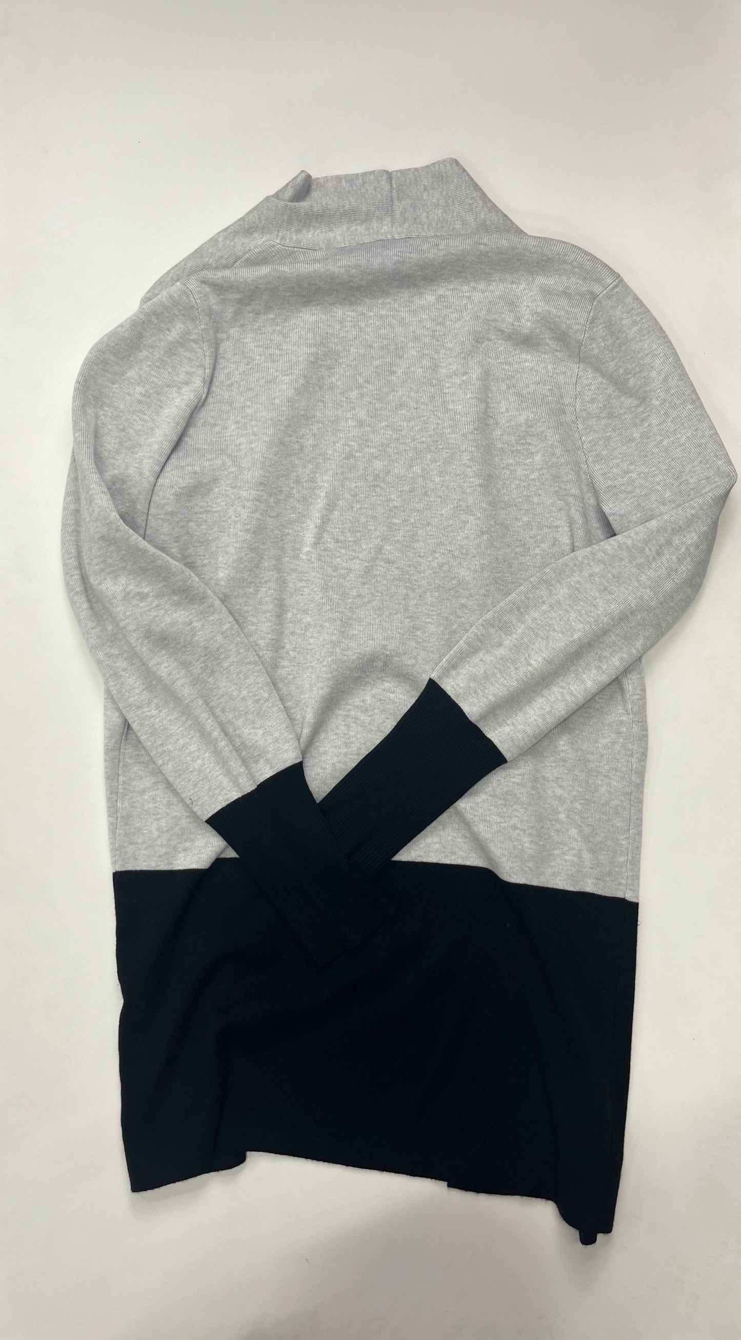Grey Sweater Cardigan Cyrus Knits, Size M
