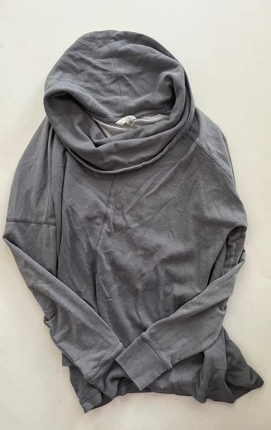 Top Long Sleeve By Lucky Brand In Grey, Size: L