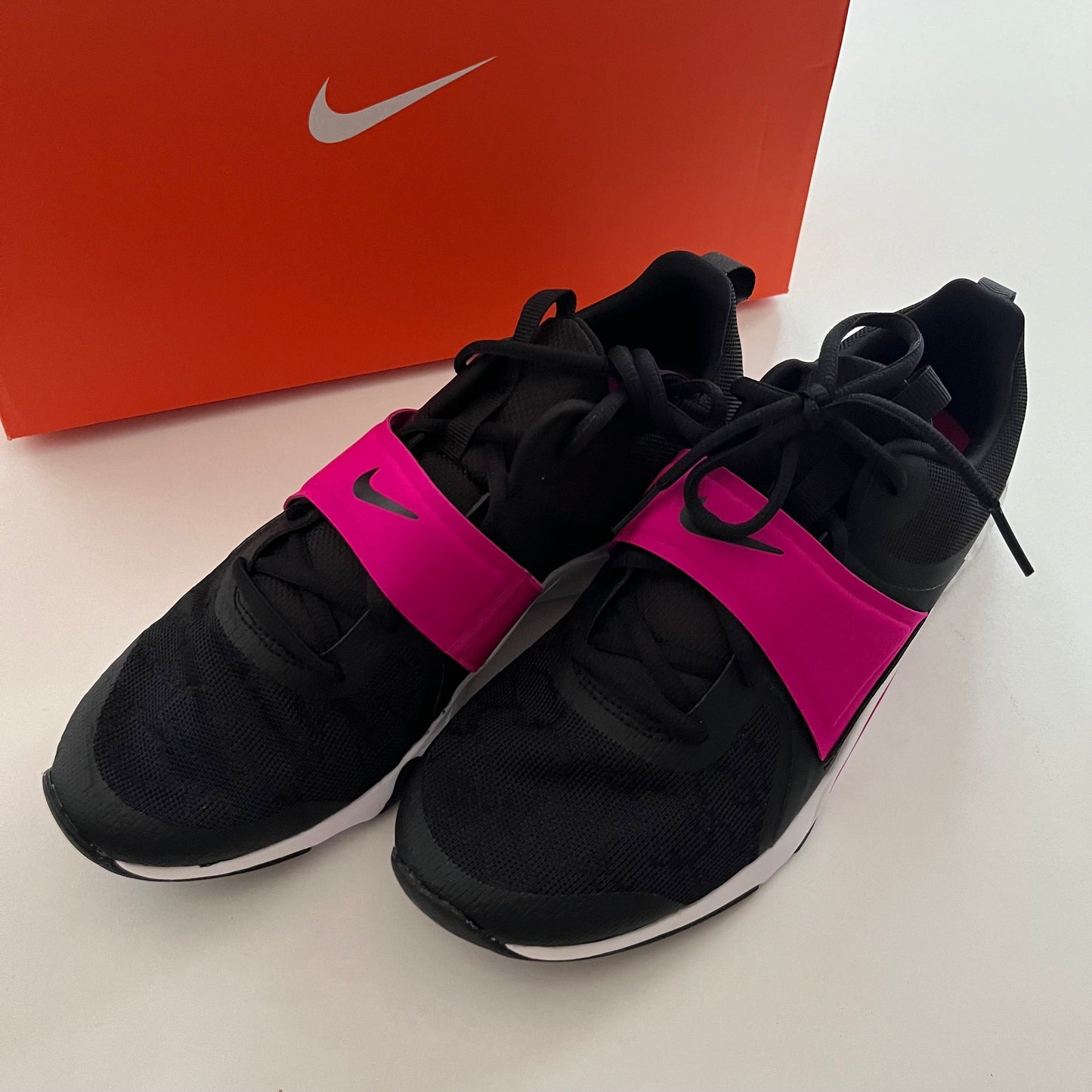 Shoes Athletic By Nike In Black, Size: 10