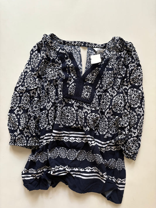 Top 3/4 Sleeve By Crown And Ivy In Navy, Size: M
