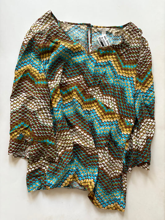 Top Long Sleeve By Cato In Multi-colored, Size: L