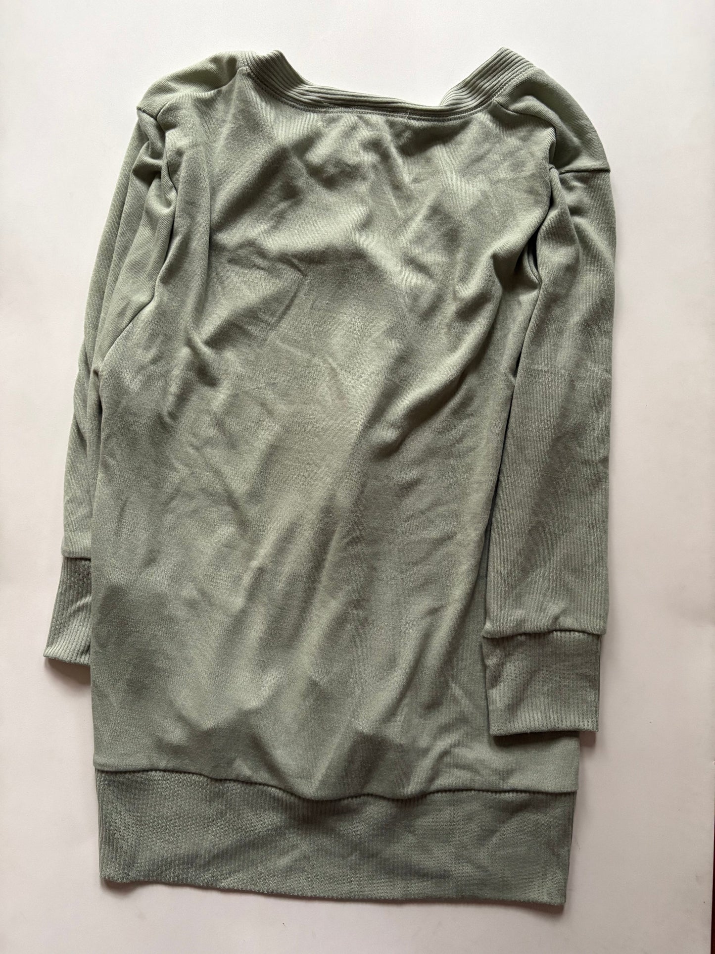 Top Long Sleeve By Zenana Outfitters In Green, Size: 1x