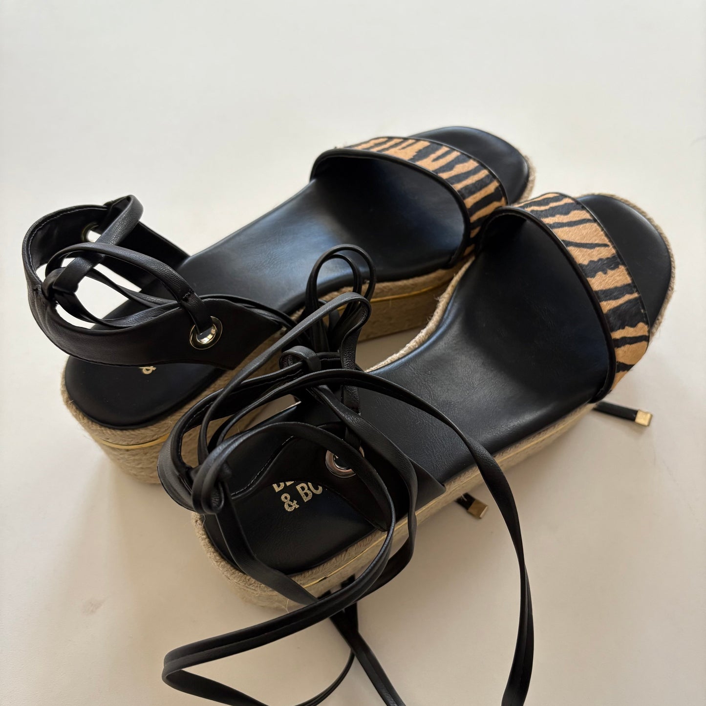 Shoes Heels Block By Bleecker & Bond  Size: 10