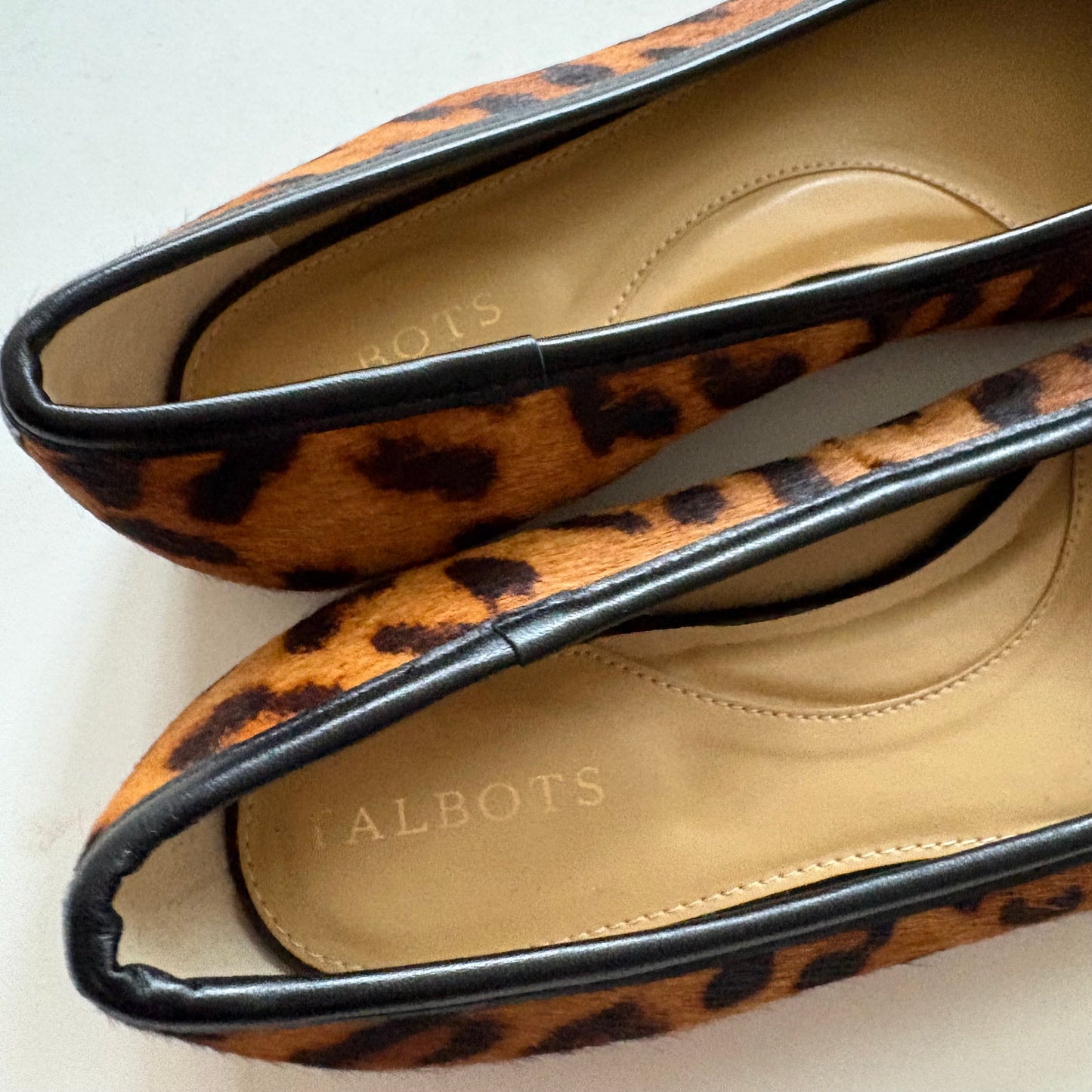 Shoes Flats By Talbots In Animal Print, Size: 7