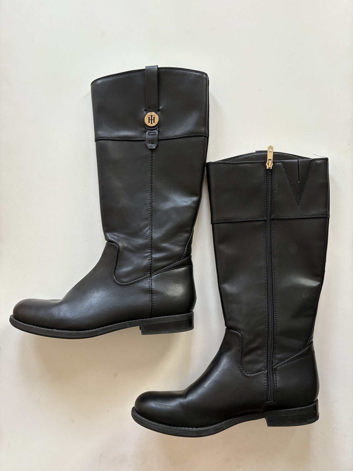 Boots Knee Flats By Tommy Hilfiger  Size: 9.5