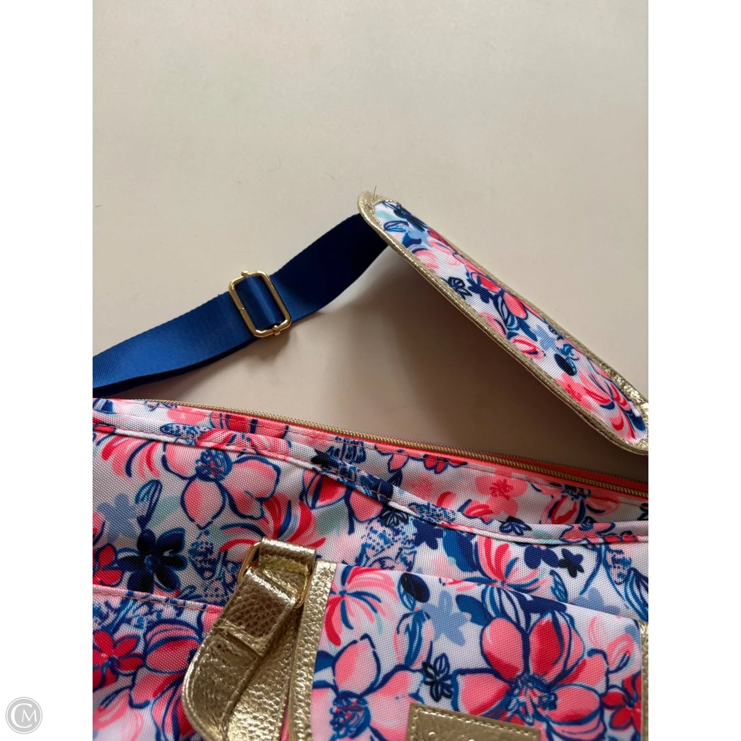Handbag Designer By Lilly Pulitzer, Size: Large