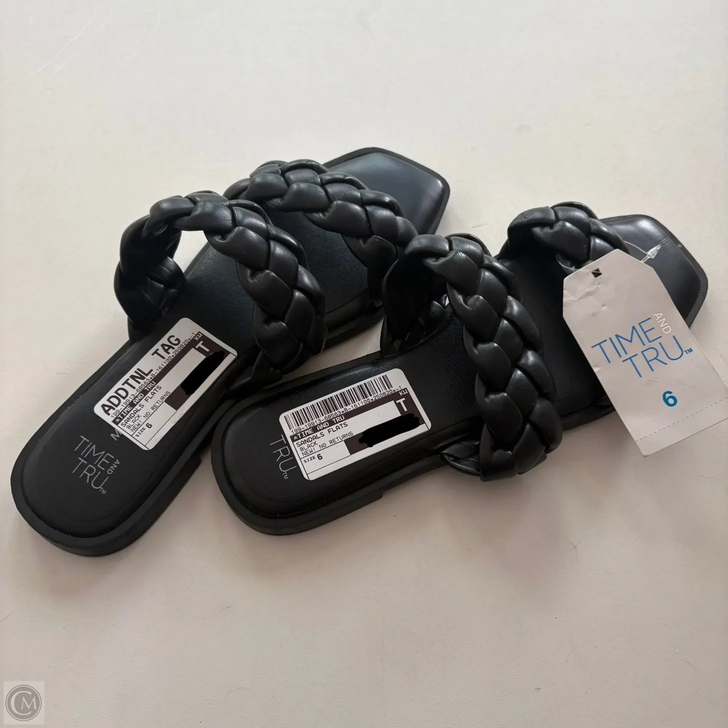 Sandals Flats By Time And Tru In Black, Size: 6