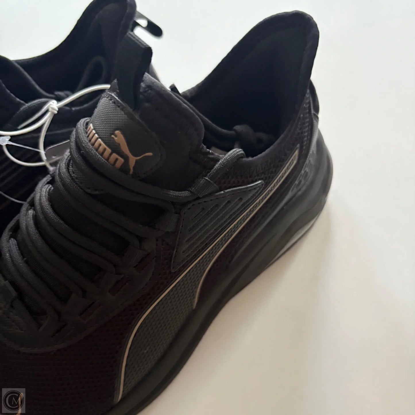 Shoes Athletic By Puma In Black, Size: 8