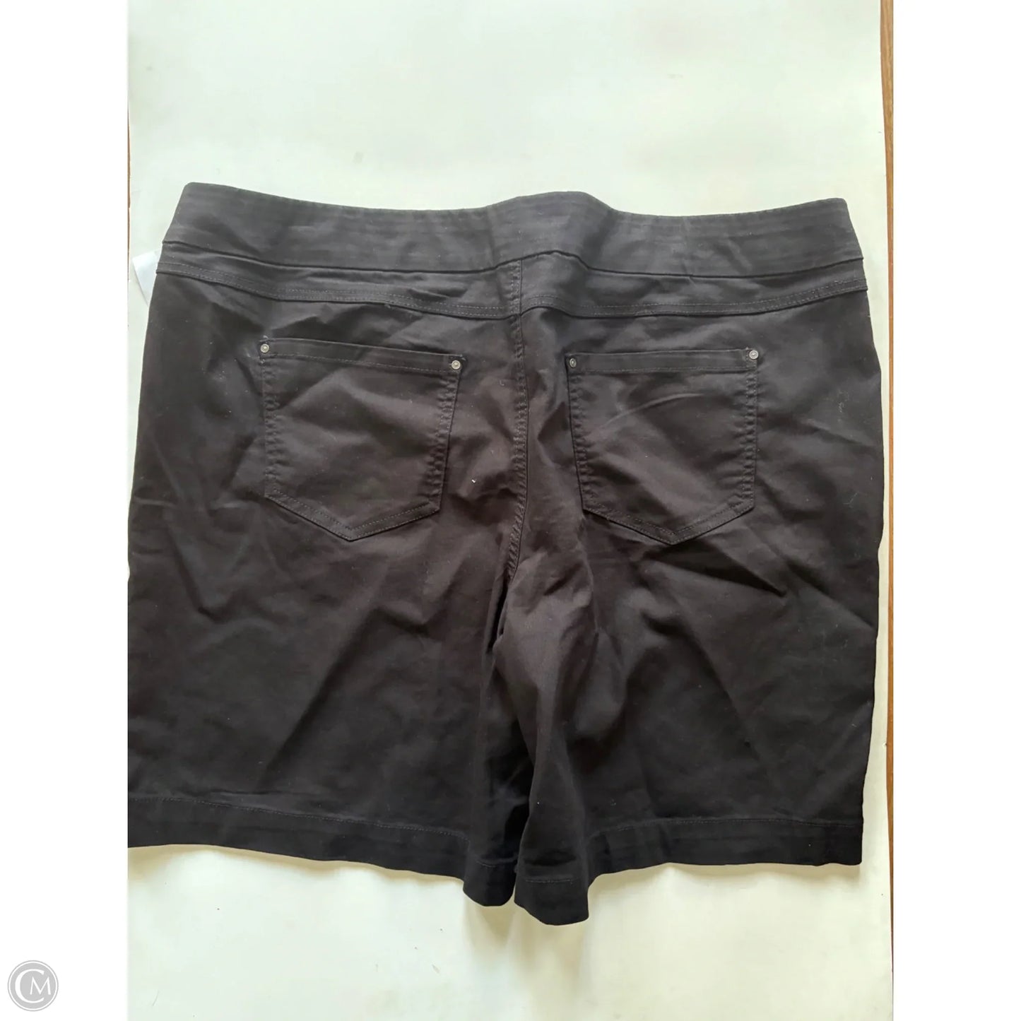 Shorts By Terra & Sky In Black, Size: 20