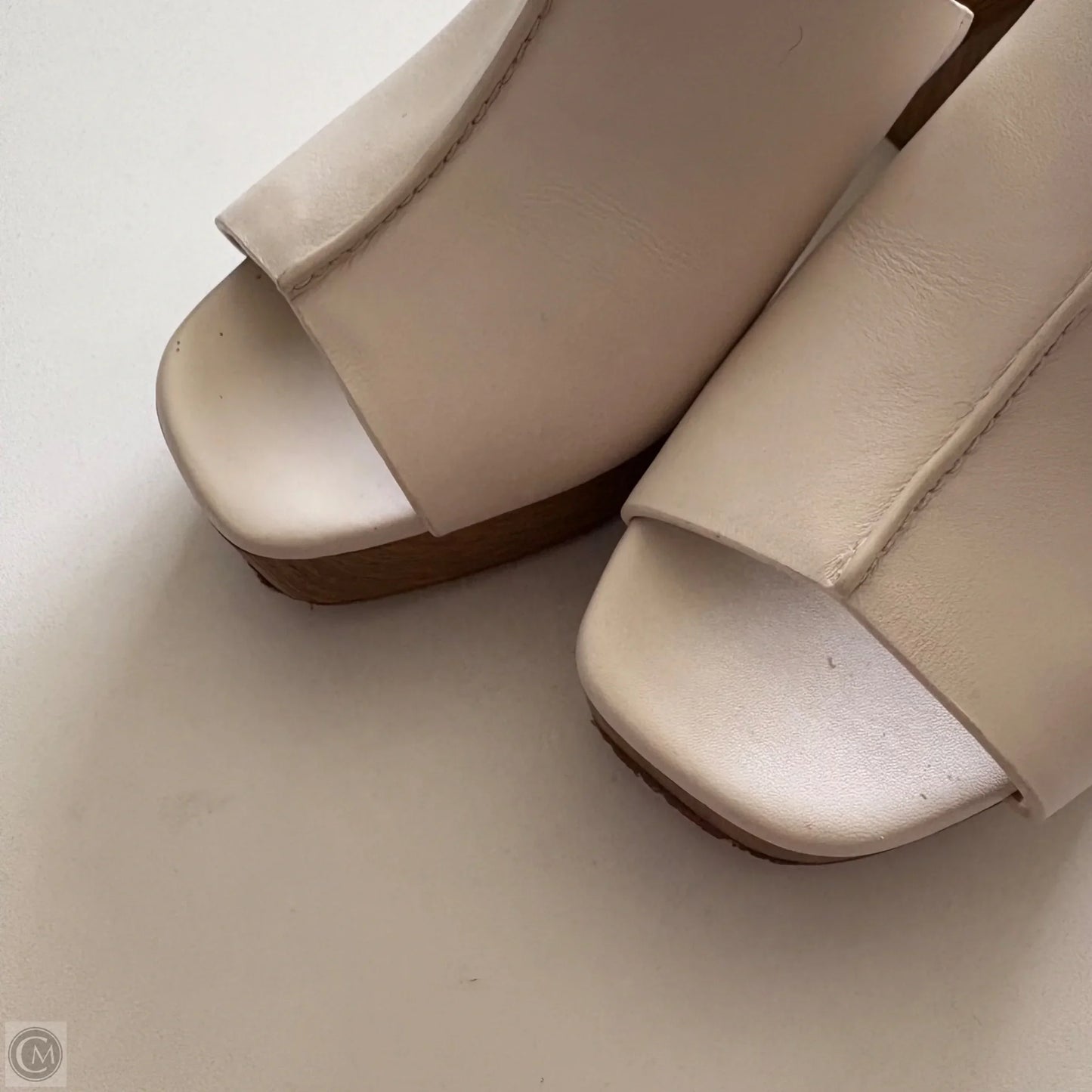 Shoes Designer By Michael Kors In Cream, Size: 7.5